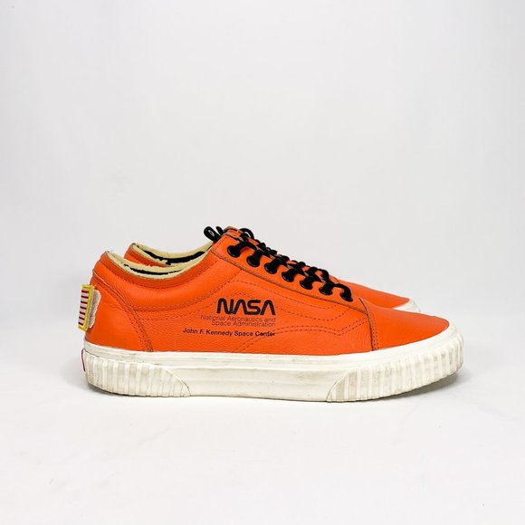 vans old skool nasa space voyager mens